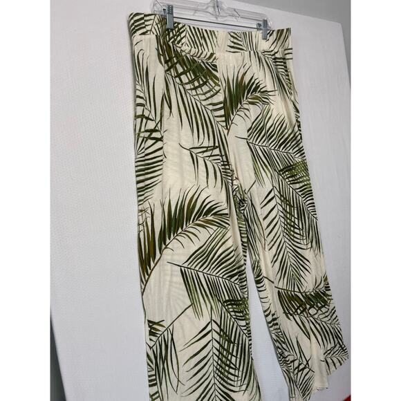 EUC H&M Cream Green Tropical Print Wide Leg Pants (XL) - Picture 4 of 7